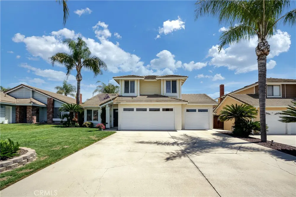 13589 Scarborough Place Chino, CA 91710