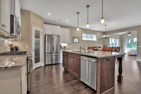 14453 Oxbow Lane