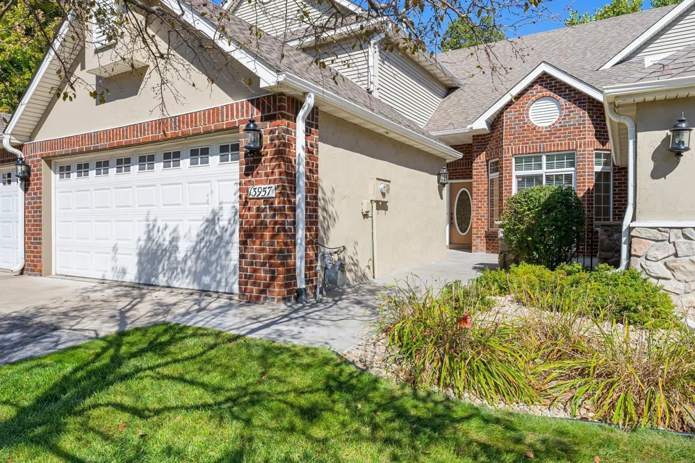 13957 Shoreside Circle