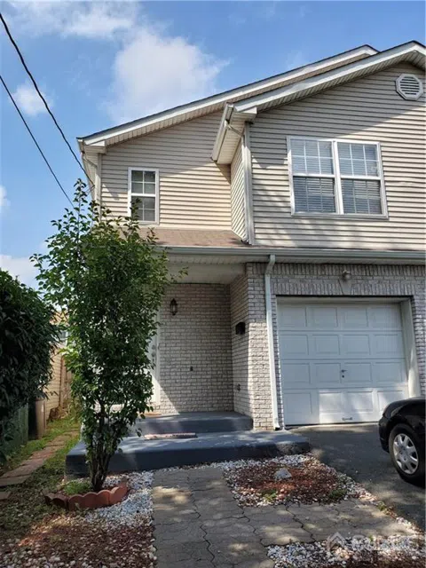 69 Warren Street