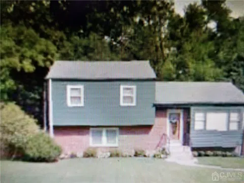 22 Chelmsford Drive