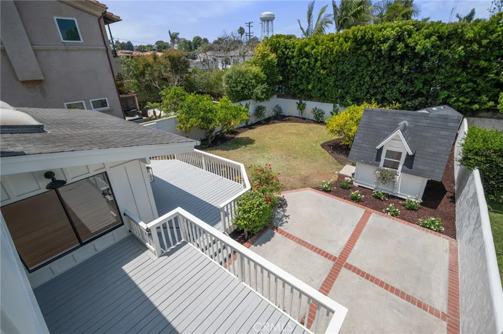 1511 3rd Street Manhattan Beach, CA 90266