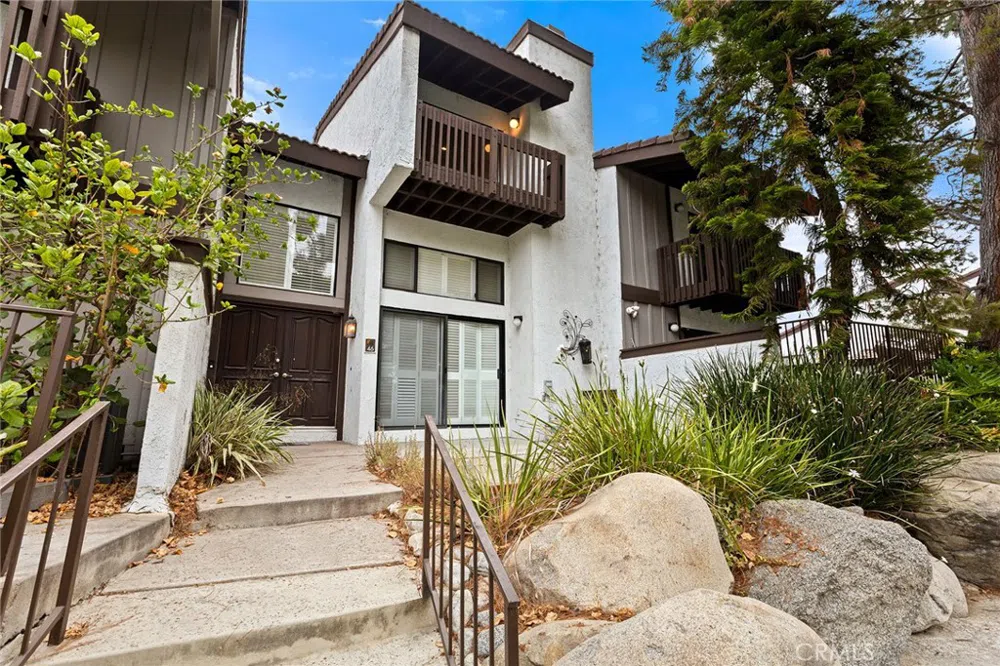 6265 Canoga Avenue #46