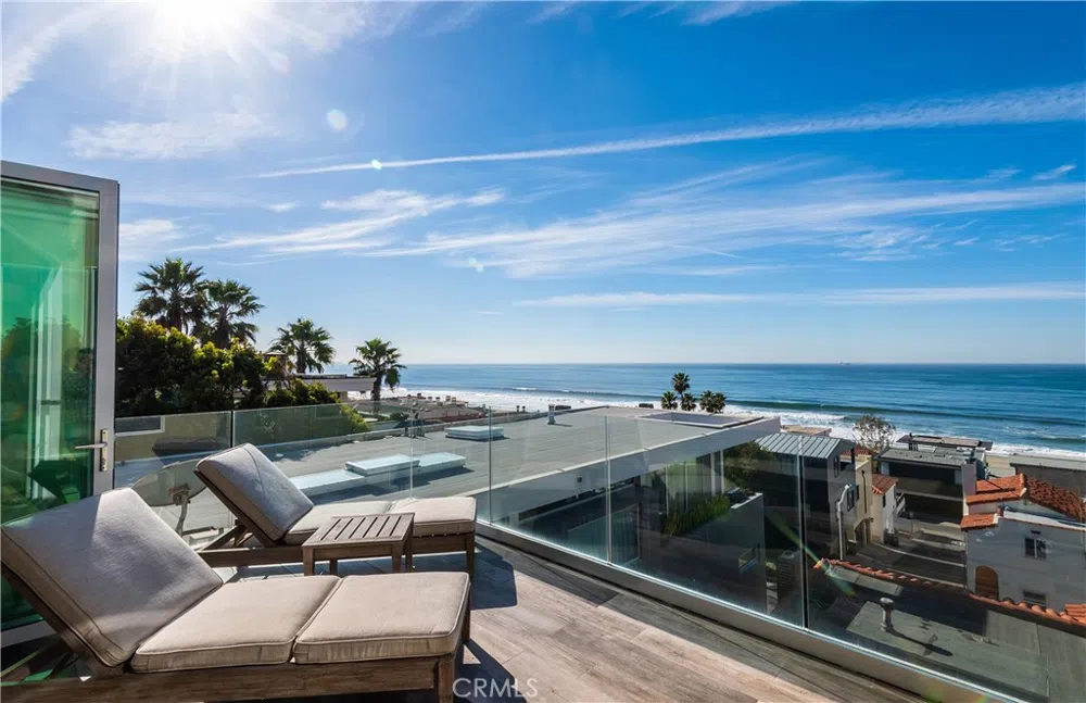 2909 Bayview Drive Manhattan Beach, CA 90266