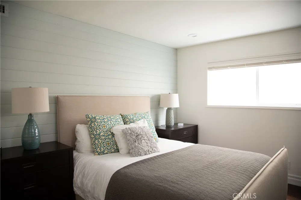 201 21st Place #2 Manhattan Beach, CA 90266