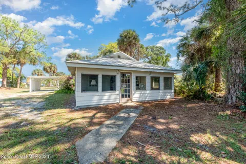 5520 N Highway 1