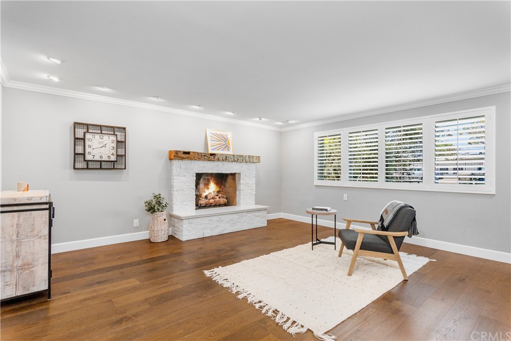 826 Knob Hill Avenue Redondo Beach, CA 90277