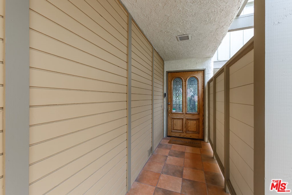 88 Cresta Verde Drive Rolling Hills Estates, CA 90274