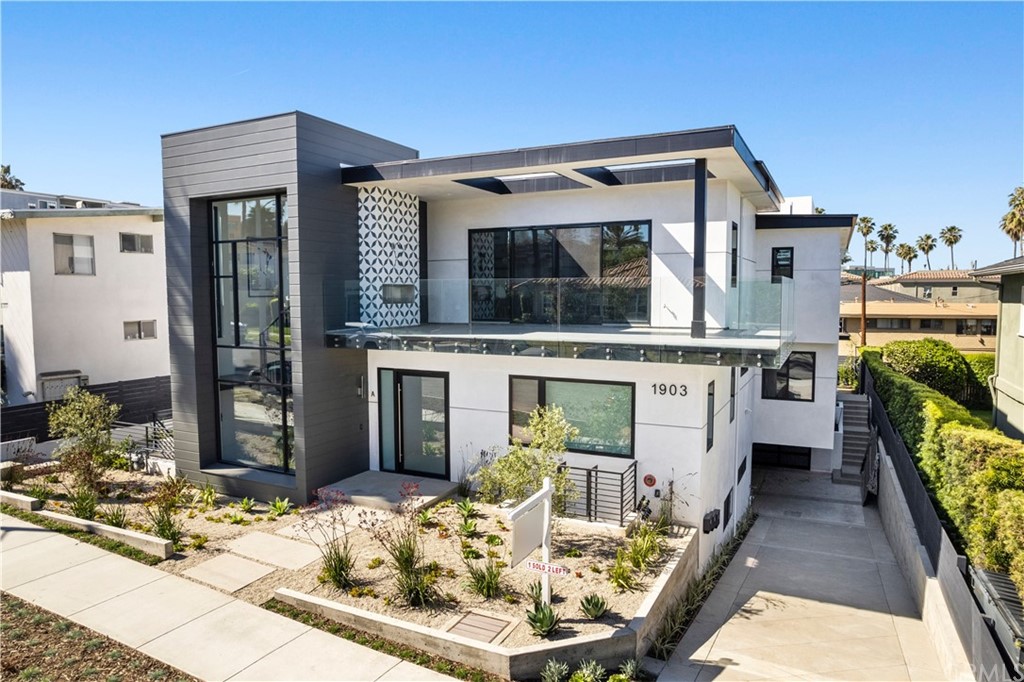 1903 Camino De La Costa #C Redondo Beach, CA 90277
