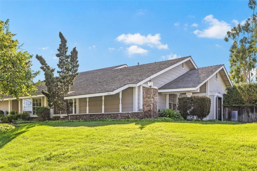 196 W Yale #7 Irvine, CA 92604