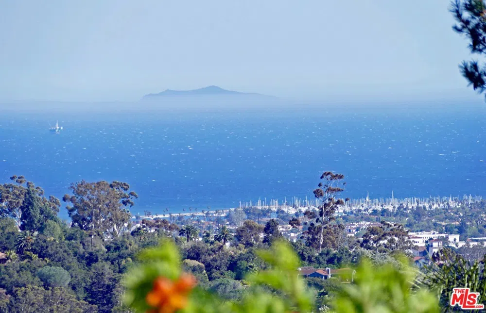 2825 BEN LOMOND DRIVE Santa Barbara, CA 93105