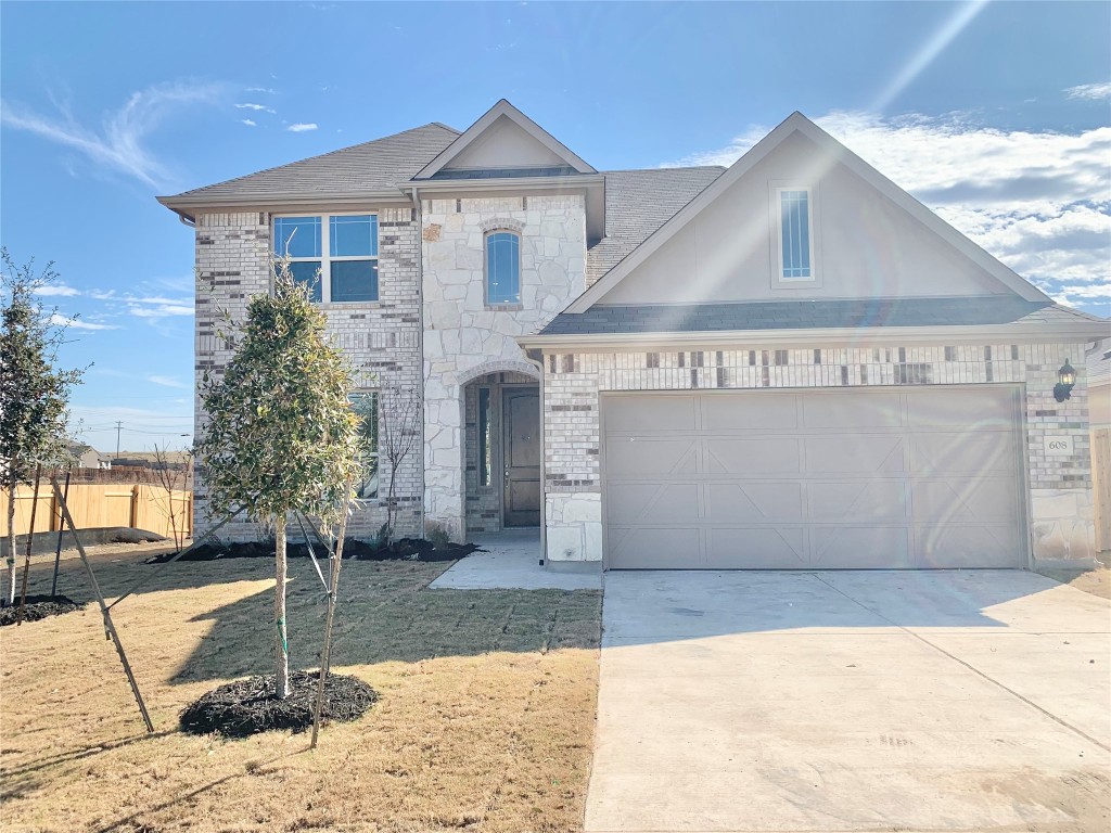 608 Cherrystone Loop