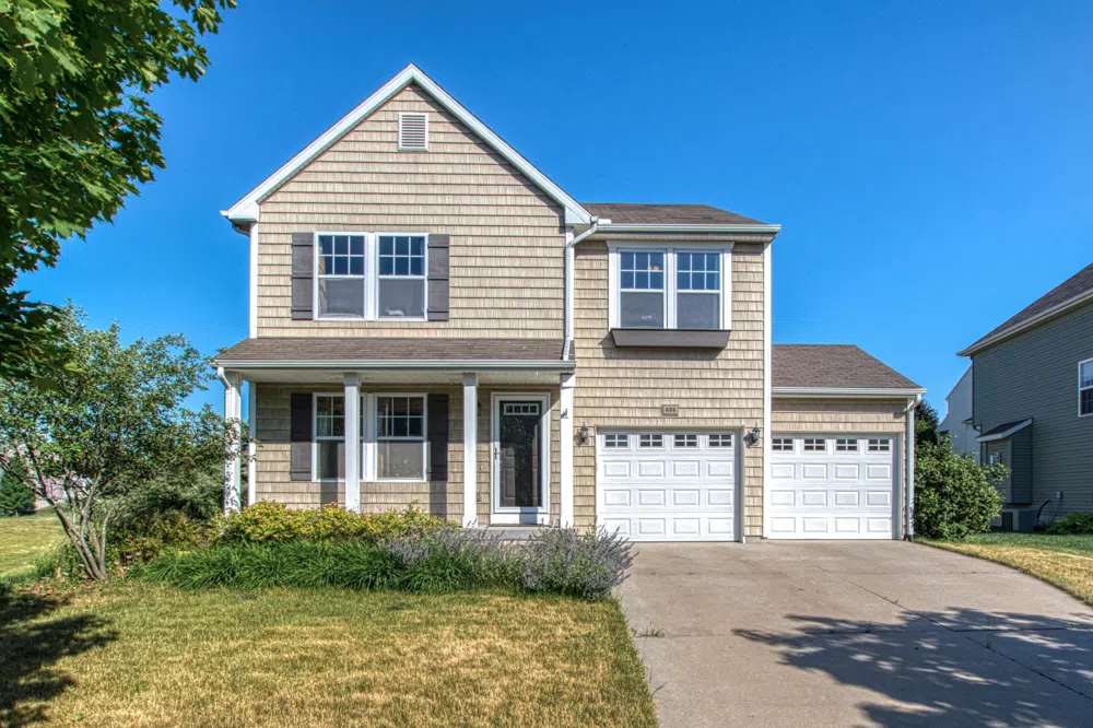 680 Highlander Drive NE