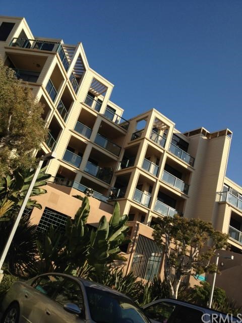 130 The Village #303