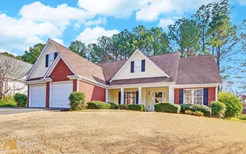 1229 Nestle Trail