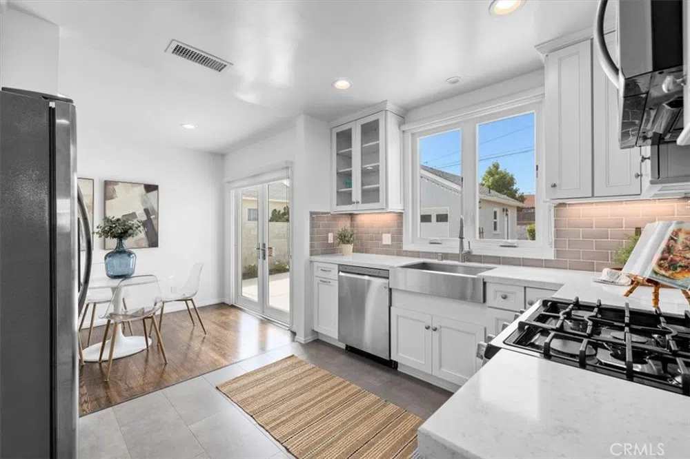 2404 Thomas Avenue Redondo Beach, CA 90278
