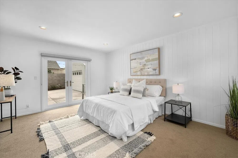 2404 Thomas Avenue Redondo Beach, CA 90278