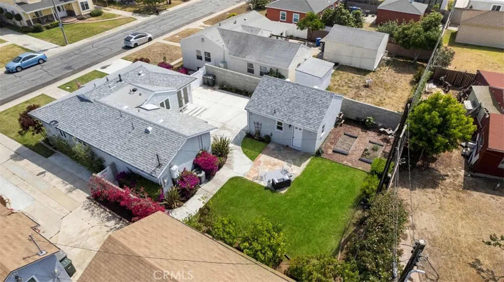 2404 Thomas Avenue Redondo Beach, CA 90278
