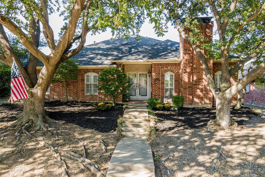 1521 Ginger Drive Carrollton, TX 75007