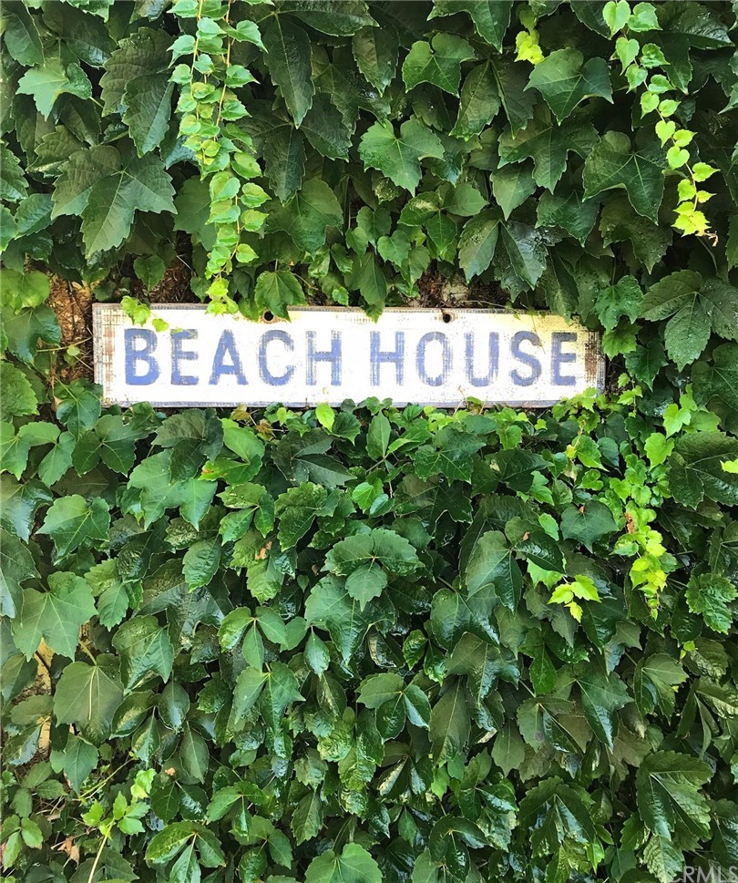 1211 S Helberta Avenue