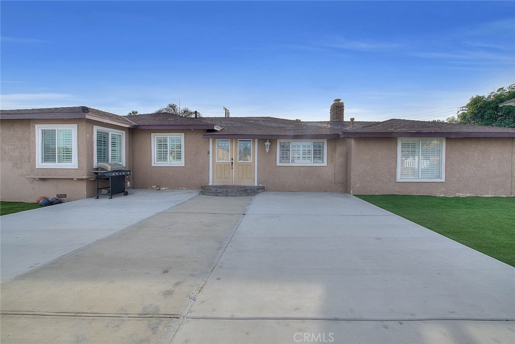 1305 Indian Hill Boulevard