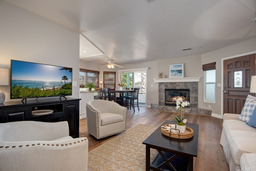 210 Avenida Montalvo #4