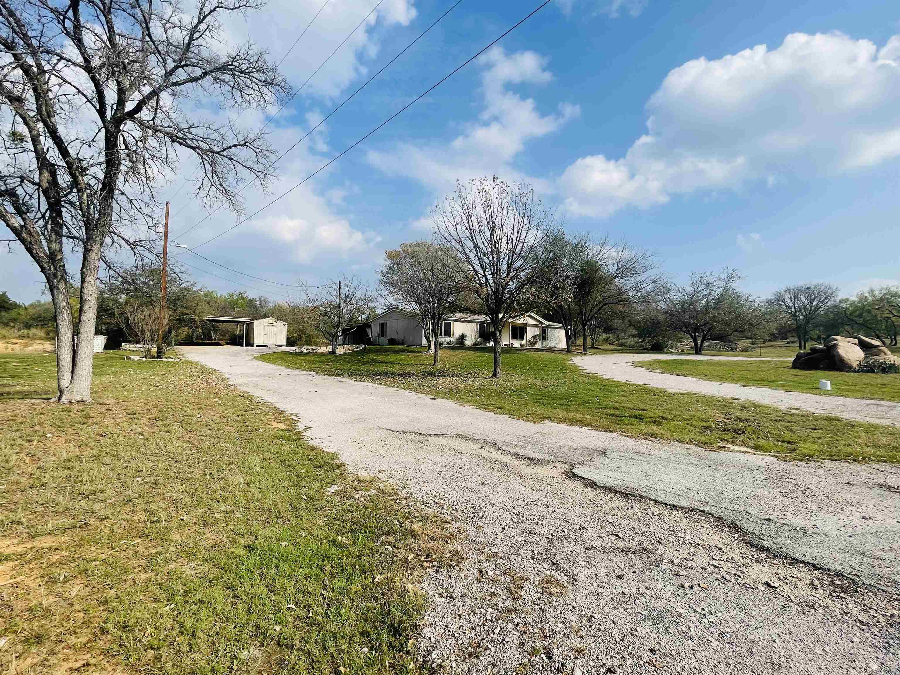 4001 Mountain View Drive