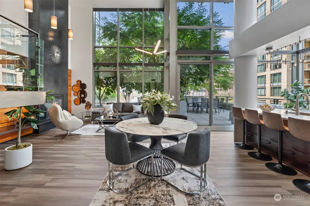 900 Lenora Street #W307