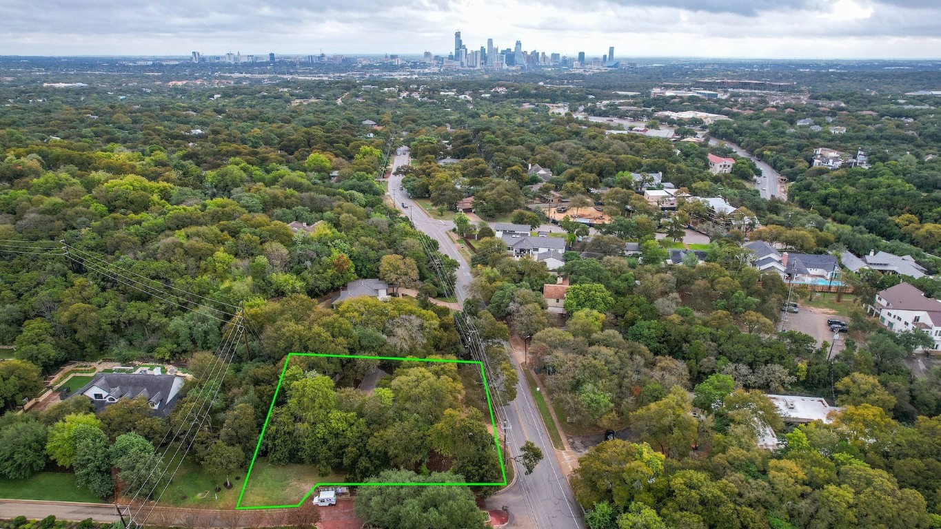 5105 Rollingwood Drive