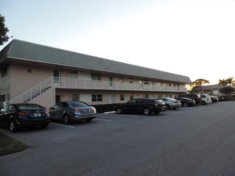 18081 SE Country Club Drive #100