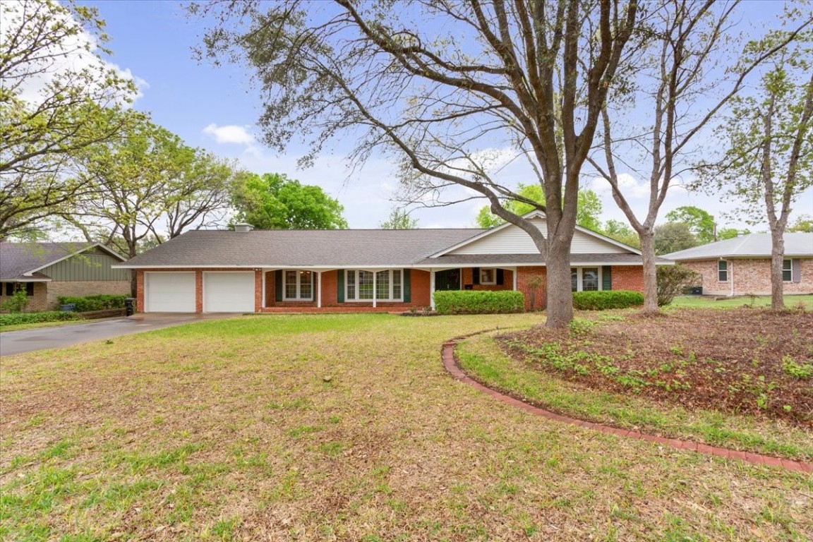 3104 W Avenue T Avenue