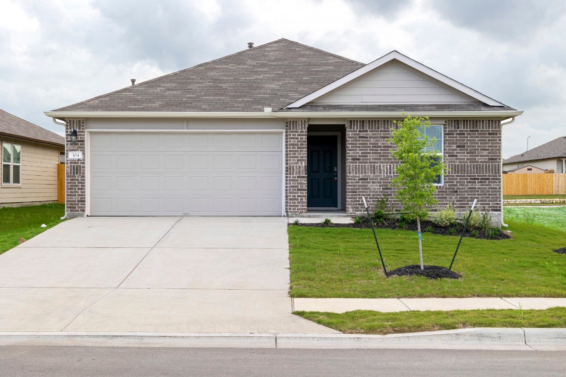 304 ROUGH HOLLOW Cove