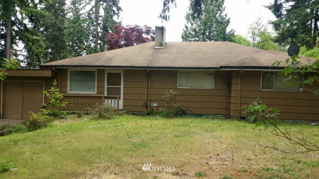 337 NE 195th Street
