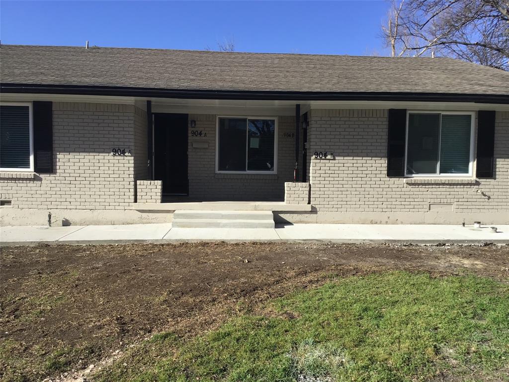 904 Spring Valley Plaza #B