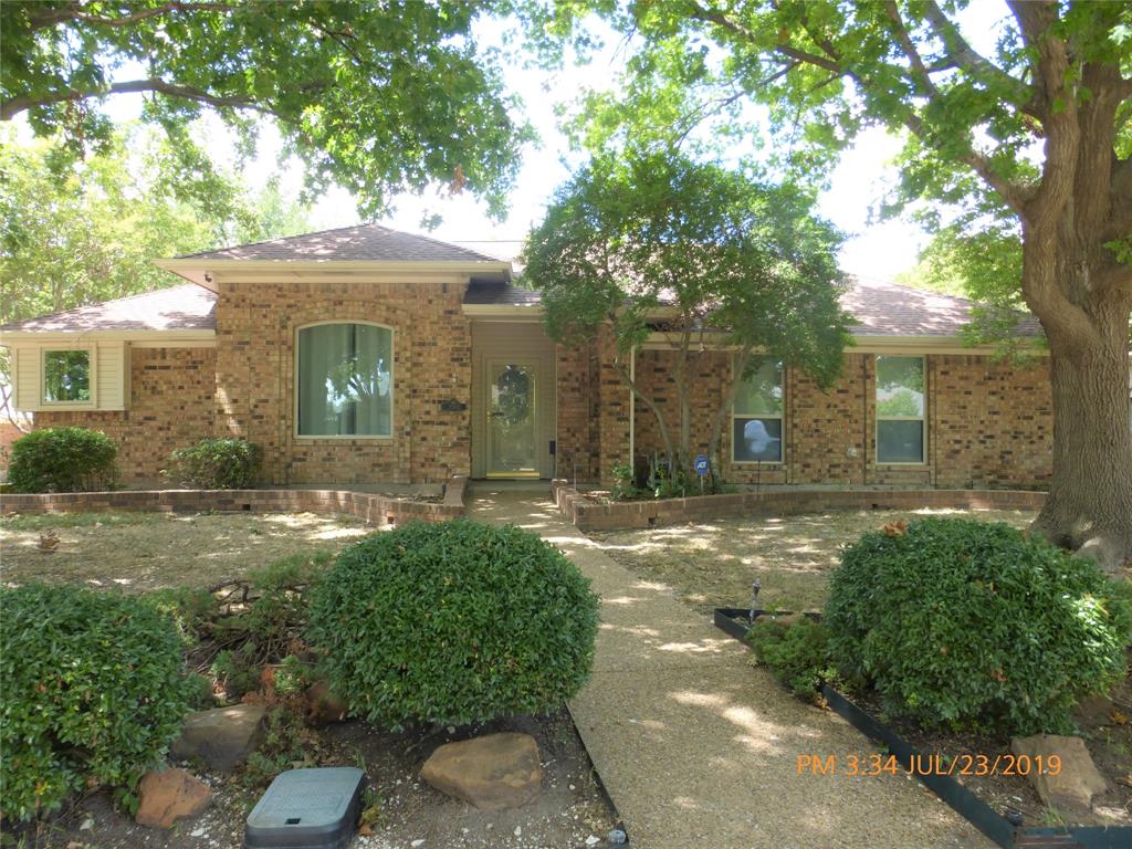 2203 Buttercup Drive