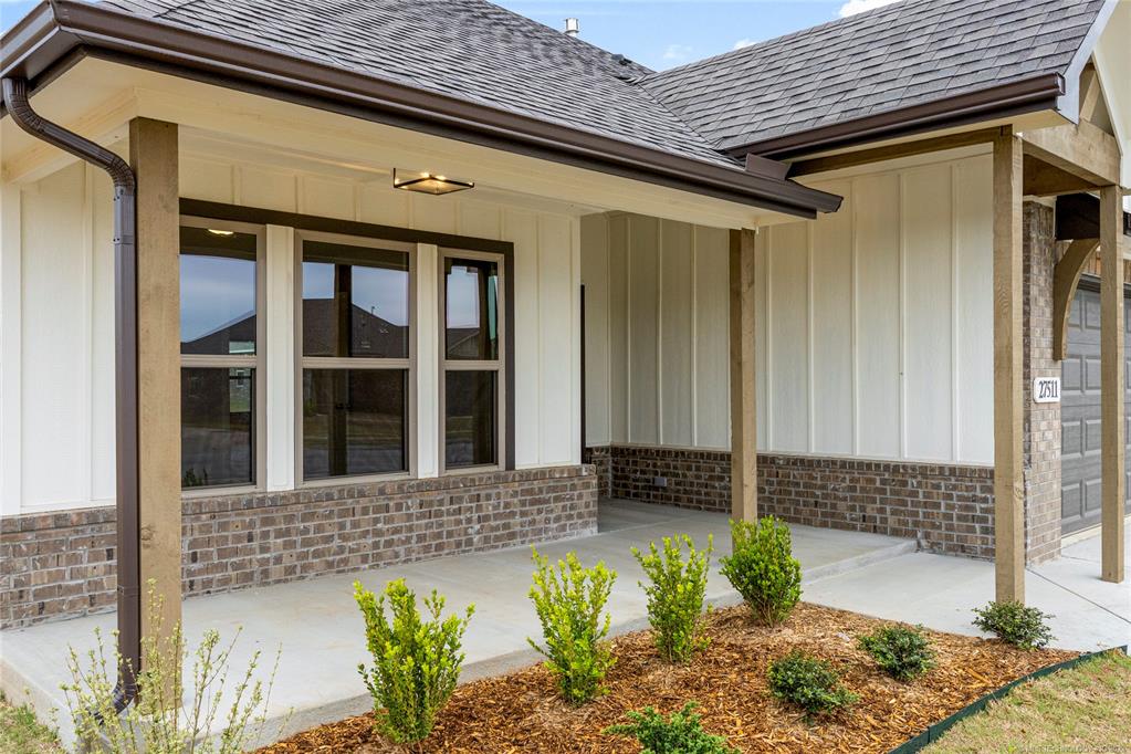 27511 E 108th Place S