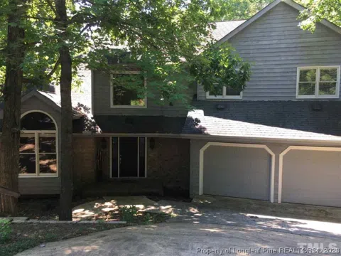 207 Glenview Place