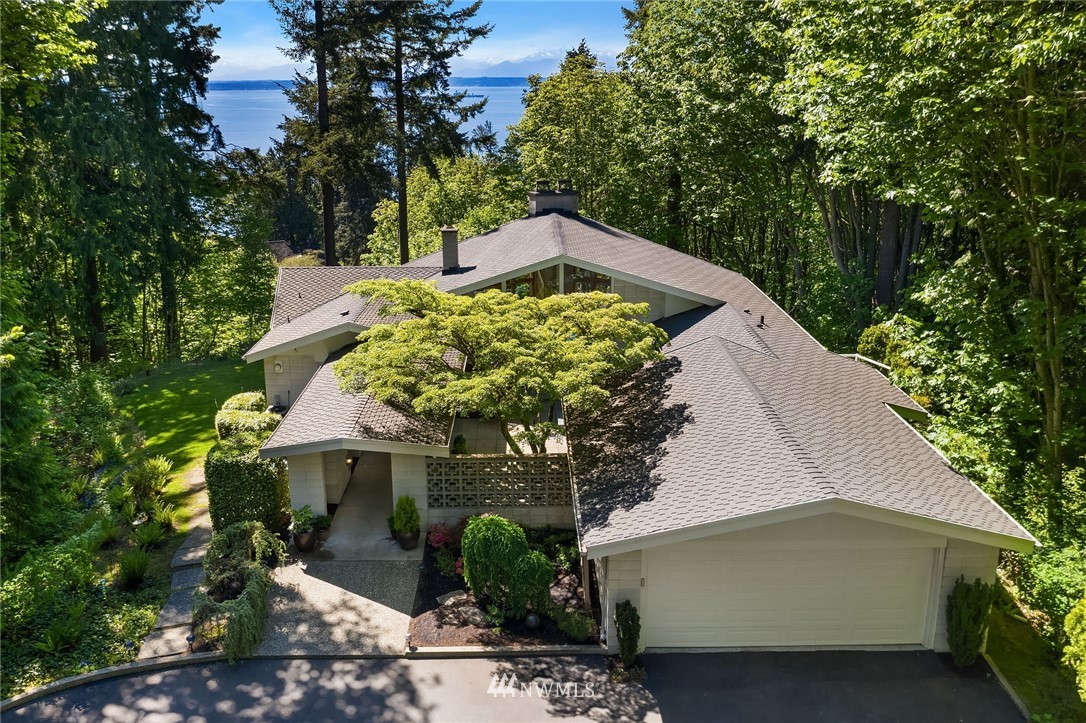 940 NW Culbertson Drive