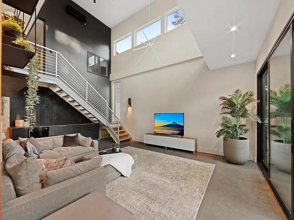 1742 Ridgeway Avenue NW