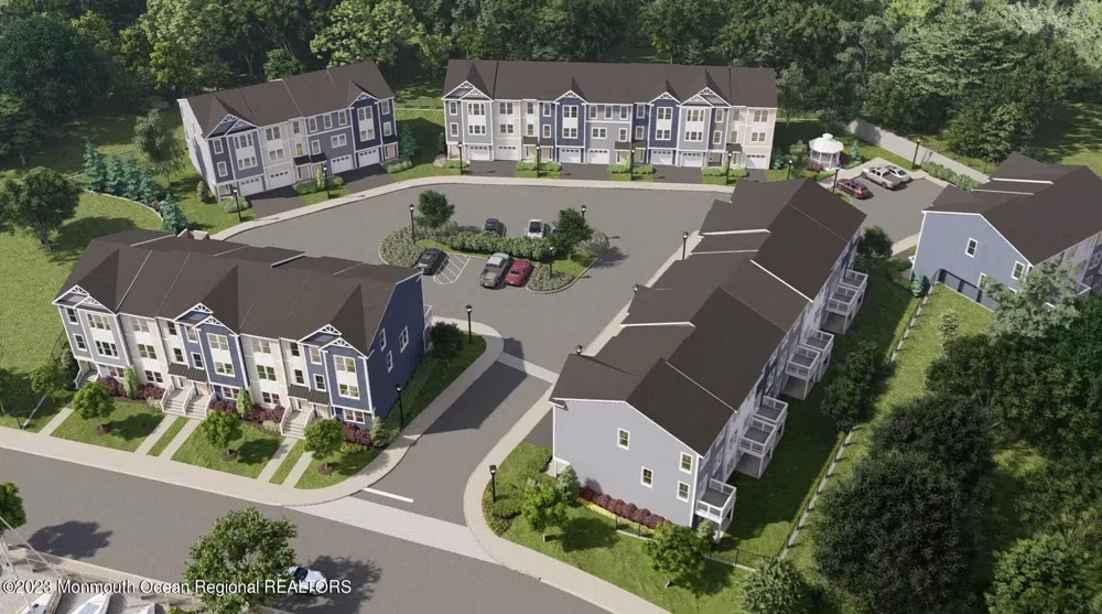 156 W Front Street #11