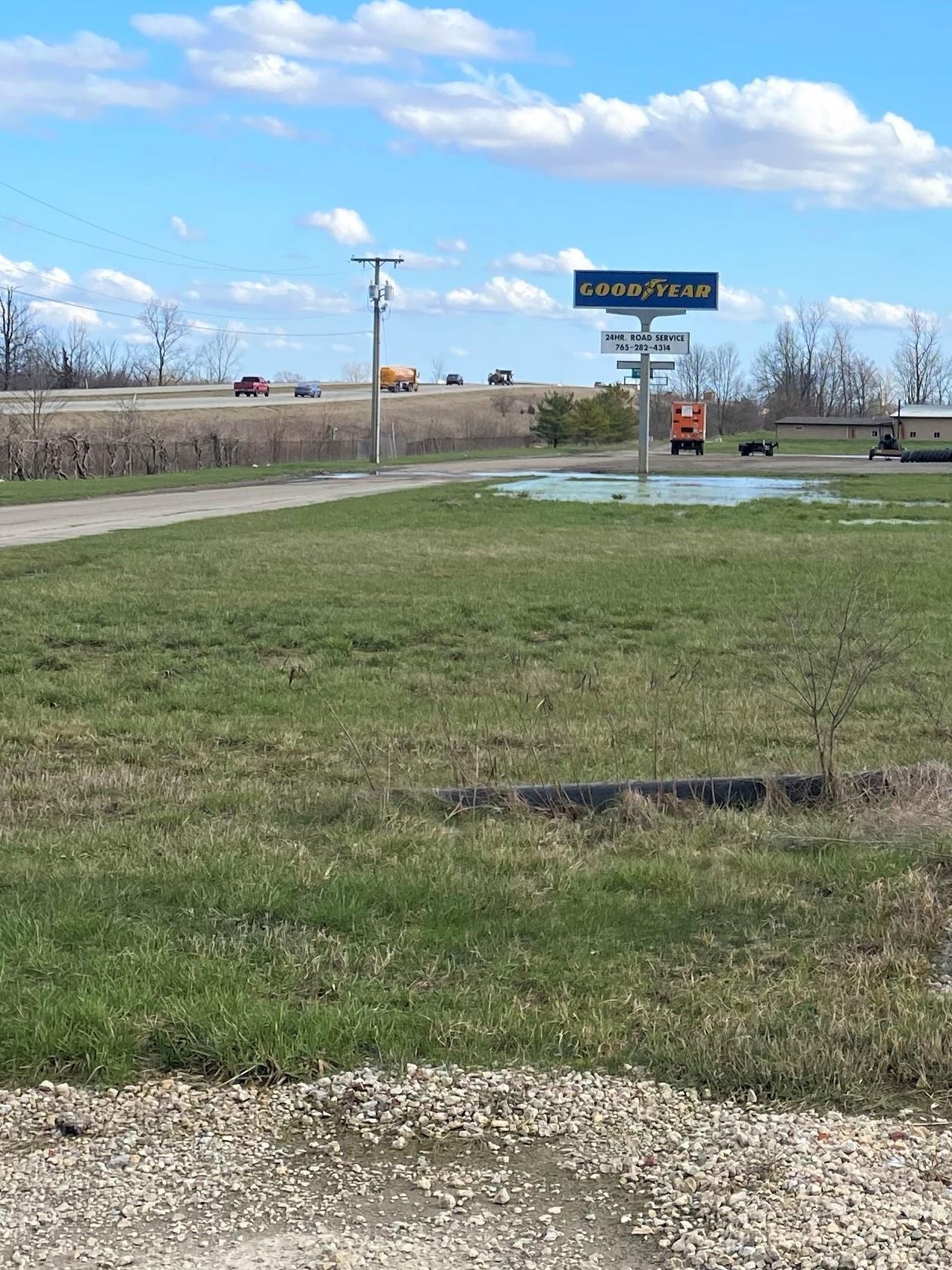 3900 BLK E McGalliard Road