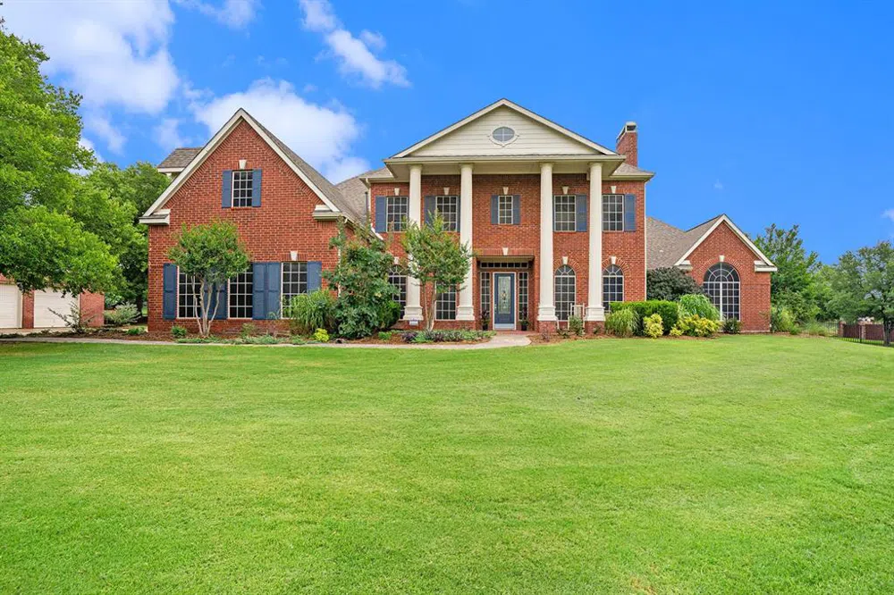 9508 Harbour View Lane