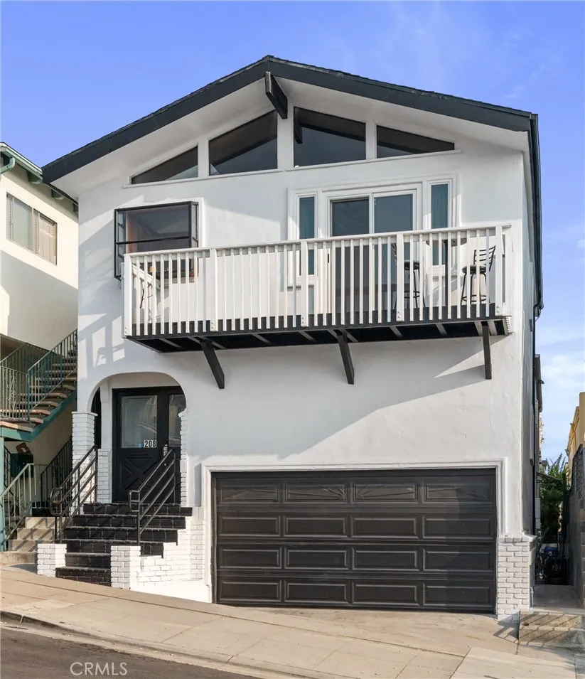 208 Marine Avenue Manhattan Beach, CA 90266