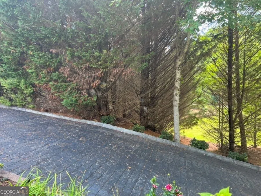 A-18 Winterberry Drive #A-18