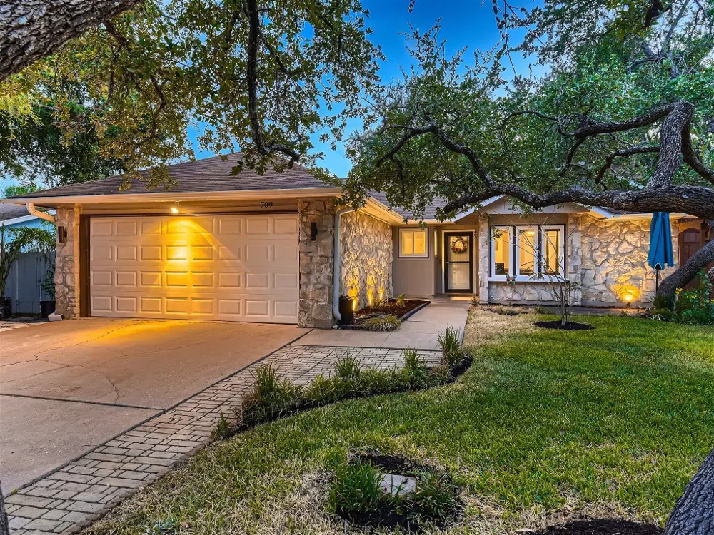 709 Russet Valley Drive