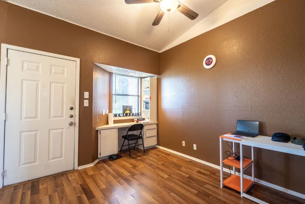 3316 Guadalupe Street #305