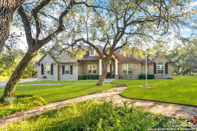 813 COUNTY ROAD 375