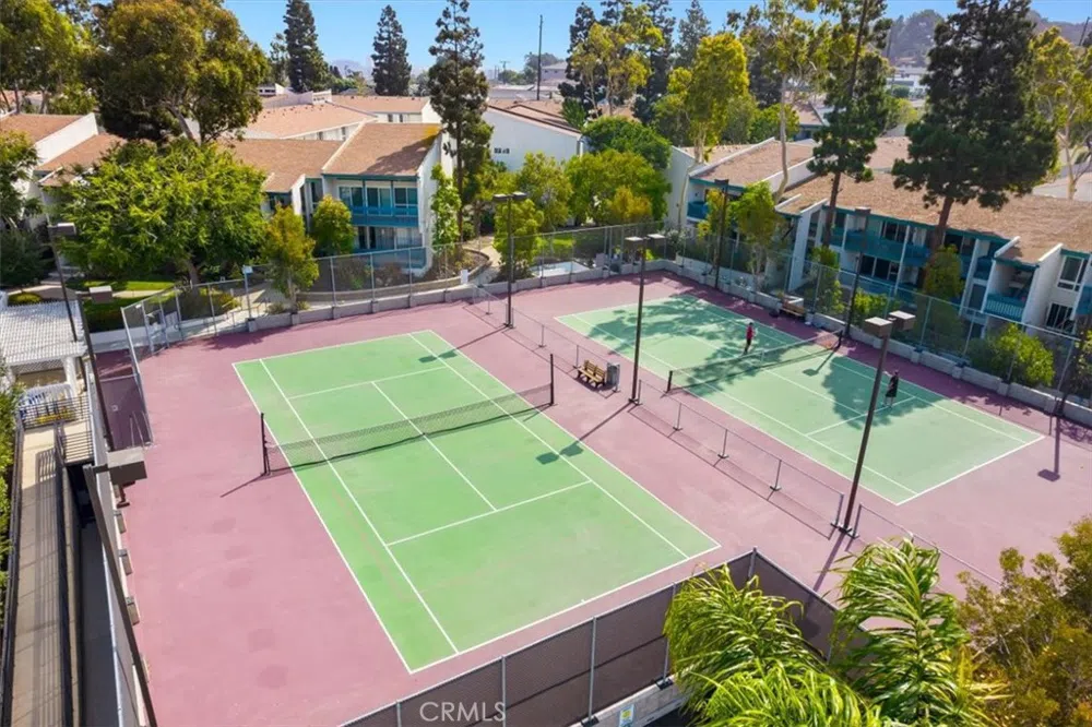 830 Camino Real #203 Redondo Beach, CA 90277