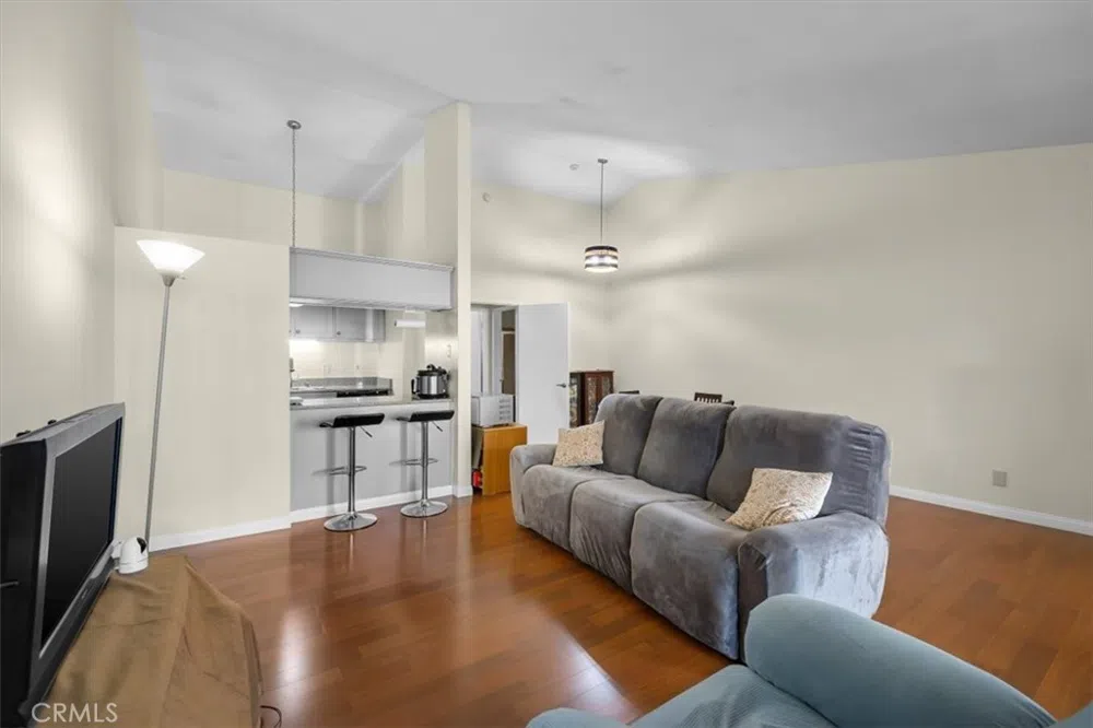 830 Camino Real #203 Redondo Beach, CA 90277