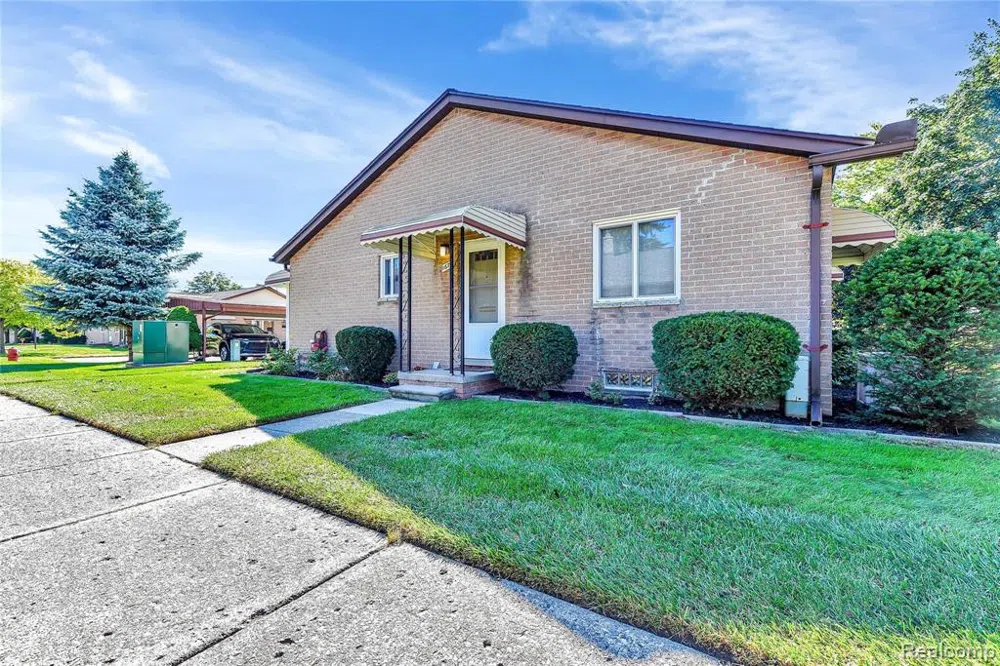 8401 18 MILE RD APT 167